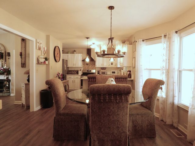 215 Elliott Ct, Columbia, TN 38401