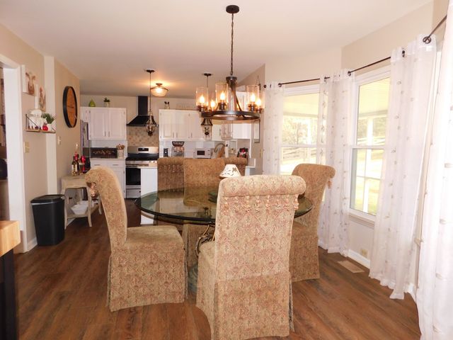 215 Elliott Ct, Columbia, TN 38401