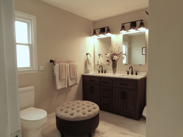 215 Elliott Ct, Columbia, TN 38401