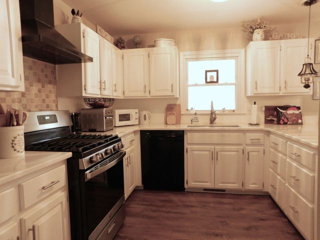 215 Elliott Ct, Columbia, TN 38401