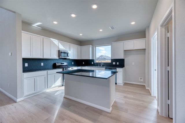 21123 Autumn Heights Drive, Bonney, TX 77583