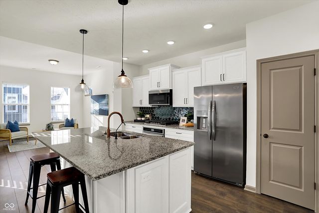 994 Astor Lane, Carmel, IN 46032