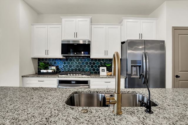 994 Astor Lane, Carmel, IN 46032