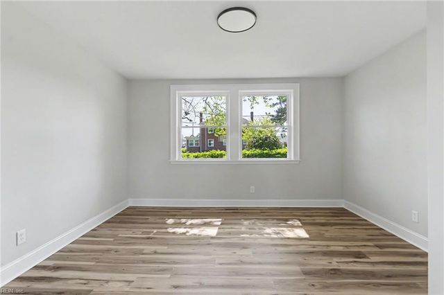 414 West RD, Portsmouth, VA 23707