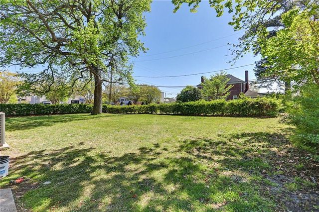 414 West RD, Portsmouth, VA 23707