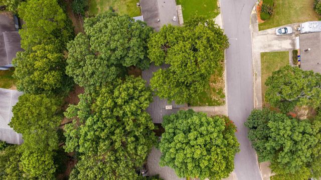 65 Point West Circle, Little Rock, AR 72211