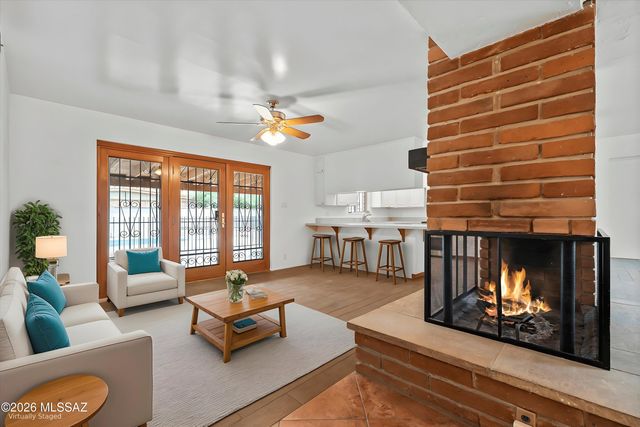 40 N Leonora Avenue, Tucson, AZ 85711