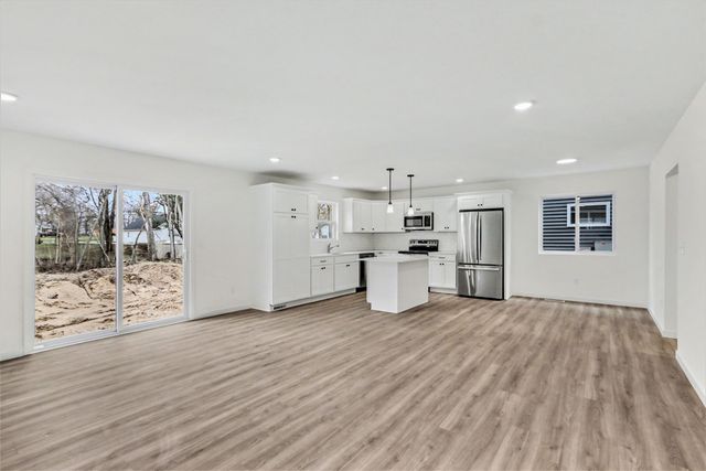 368 N Sherman Street, Allegan, MI 49010