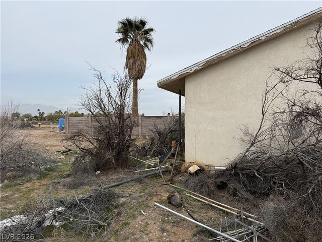 6510 Sobb Avenue, Las Vegas, NV 89118