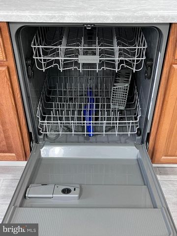 114 GLOUCESTER AVE, Lawnside, NJ 08045