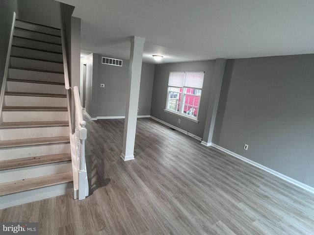 114 GLOUCESTER AVE, Lawnside, NJ 08045