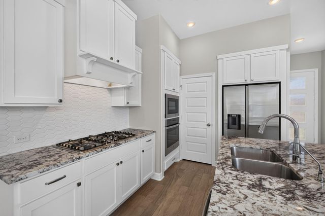 24638 Carleton Lake Lane, Tomball, TX 77375