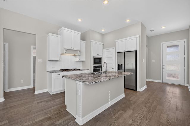 24638 Carleton Lake Lane, Tomball, TX 77375