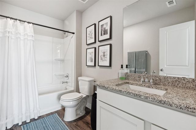 520-1803B Powell Drive, Leander, TX 78641