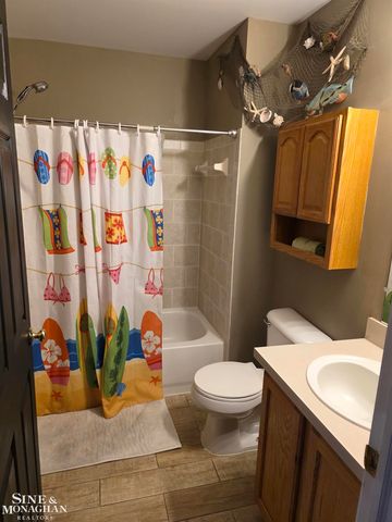 32176 Montclair Street, New Haven, MI 48048