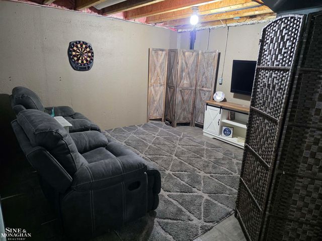 32176 Montclair Street, New Haven, MI 48048