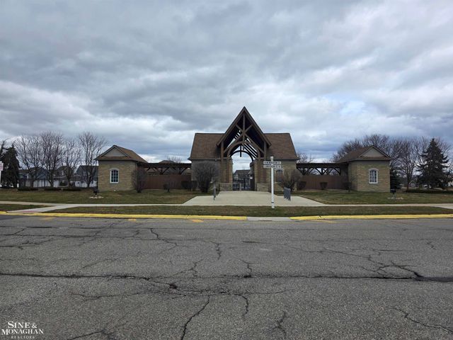 32176 Montclair Street, New Haven, MI 48048