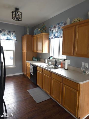 32176 Montclair Street, New Haven, MI 48048