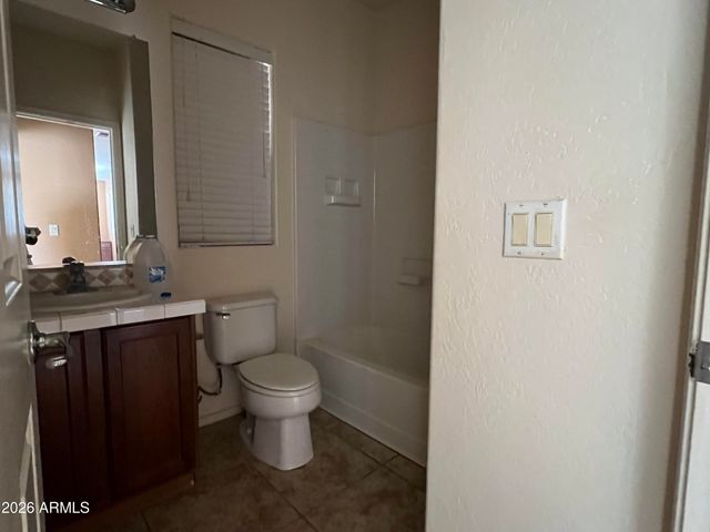 1681 E JAHNS Drive, Casa Grande, AZ 85122