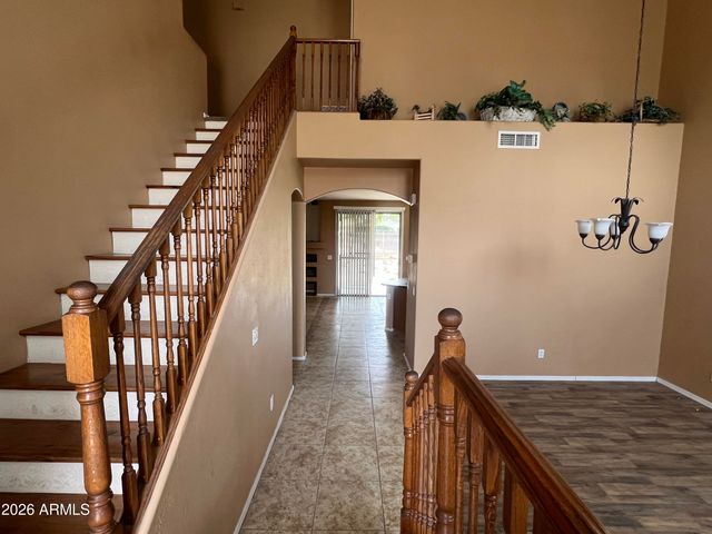 1681 E JAHNS Drive, Casa Grande, AZ 85122