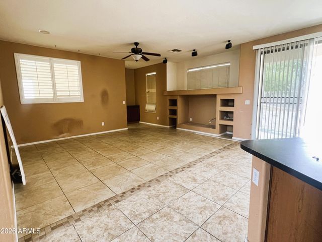 1681 E JAHNS Drive, Casa Grande, AZ 85122