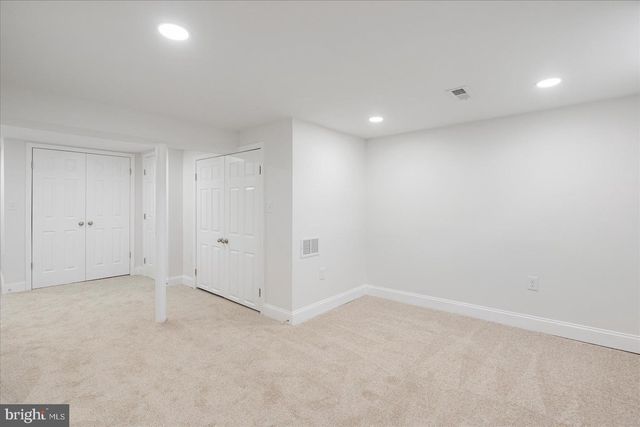 606 CHARRAWAY RD, Baltimore, MD 21229