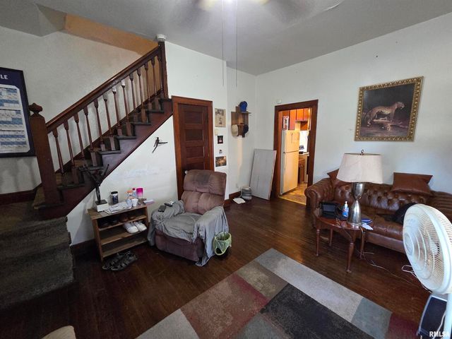 800 6th Avenue S, Clinton, IA 52732