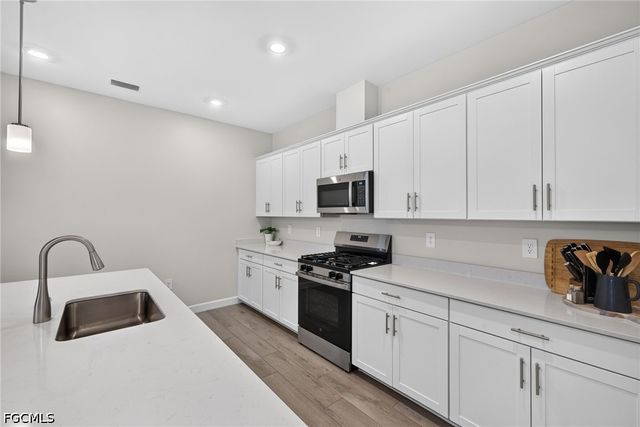20440 Verawood LOOP, Estero, FL 33928