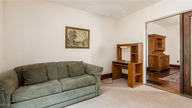 3455 National Road, Zanesville, OH 43701