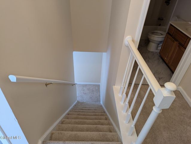 13 Erie Court, Waterford, NY 12188