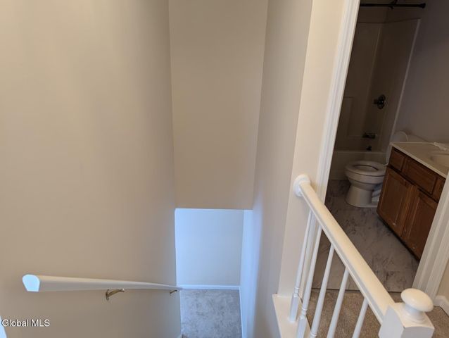 13 Erie Court, Waterford, NY 12188