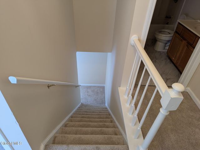 13 Erie Court, Waterford, NY 12188