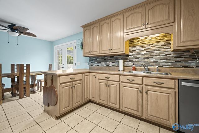 25645 Nellie Faye Circle, Ardmore, AL 35739