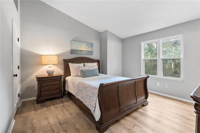 2506 Queen Anne Court, Sandy Springs, GA 30350