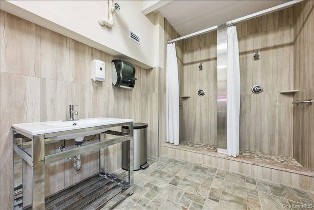 700 Shore Road 7P, Long Beach, NY 11561