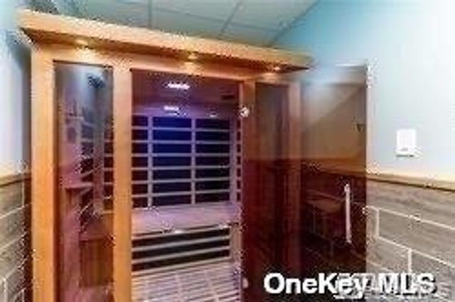 700 Shore Road 7P, Long Beach, NY 11561