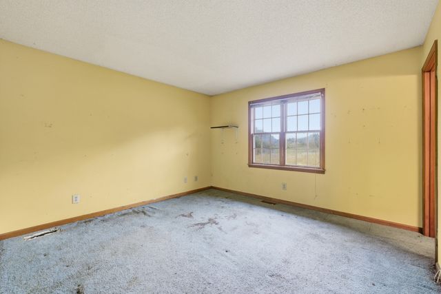 44 Moore Ln, Lynchburg, TN 37352