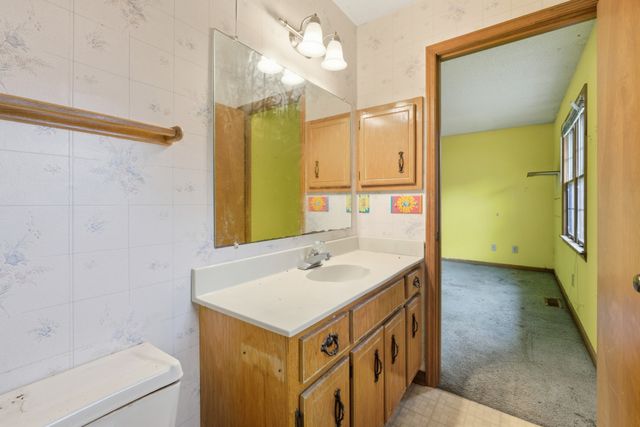 44 Moore Ln, Lynchburg, TN 37352