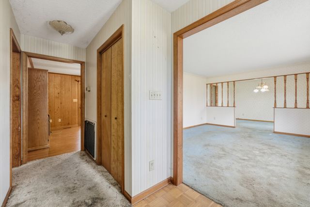 44 Moore Ln, Lynchburg, TN 37352