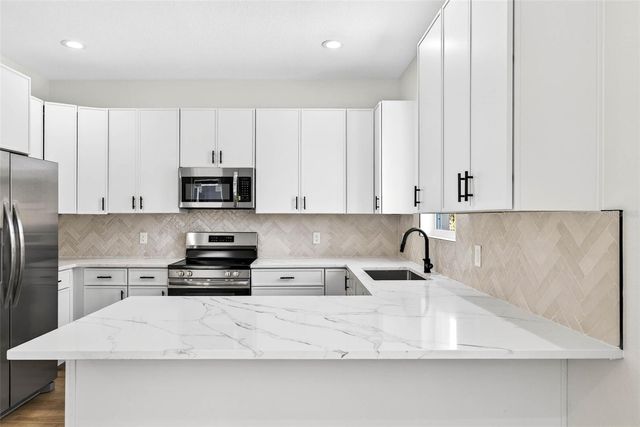 1145 29TH STREET S, St Petersburg, FL 33712