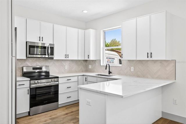 1145 29TH STREET S, St Petersburg, FL 33712