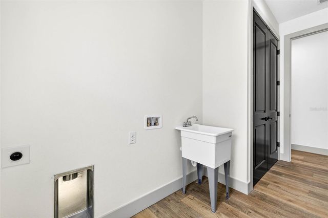 1145 29TH STREET S, St Petersburg, FL 33712