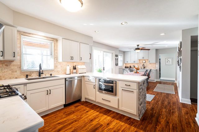 S76W16205 Bridgeport WAY, Muskego, WI 53150