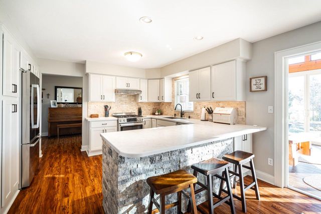 S76W16205 Bridgeport WAY, Muskego, WI 53150