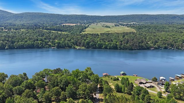 100 SILVERWOOD Point, Hot Springs, AR 71913