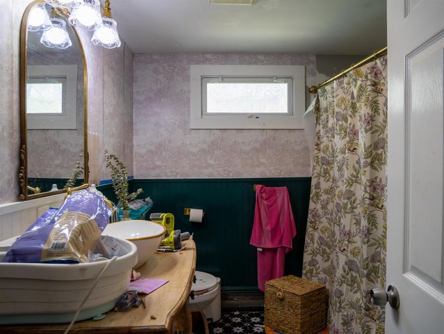 4 Old Dover Road, Rochester, NH 03867