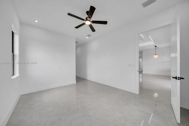 3115 2nd ST SW, Lehigh Acres, FL 33976