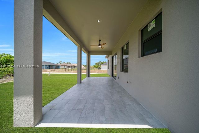 3115 2nd ST SW, Lehigh Acres, FL 33976