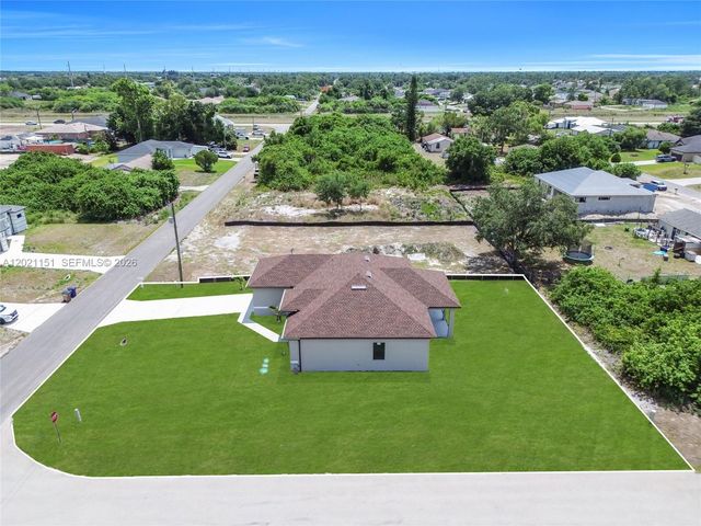 3115 2nd ST SW, Lehigh Acres, FL 33976