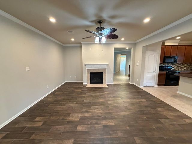 1310 Ainsley Way Drive, Pearland, TX 77581